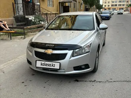 Chevrolet Cruze 2012 года за 3 000 000 тг. в Актау – фото 2