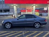 Mercedes-Benz E 55 AMG 2002 годаfor9 000 000 тг. в Алматы