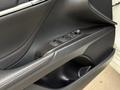 Toyota Camry 2021 года за 13 900 000 тг. в Алматы – фото 20