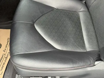 Toyota Camry 2021 года за 13 900 000 тг. в Алматы – фото 22
