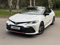 Toyota Camry 2021 года за 13 900 000 тг. в Алматы
