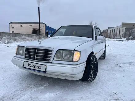 Mercedes-Benz E 220 1994 года за 1 600 000 тг. в Караганда – фото 16