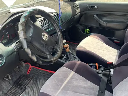 Volkswagen Golf 2001 года за 2 000 000 тг. в Шымкент – фото 4