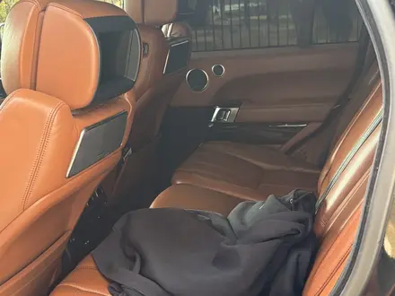Land Rover Range Rover 2014 года за 25 000 000 тг. в Алматы – фото 11