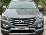 Hyundai Santa Fe 2016 годаүшін10 000 000 тг. в Актау
