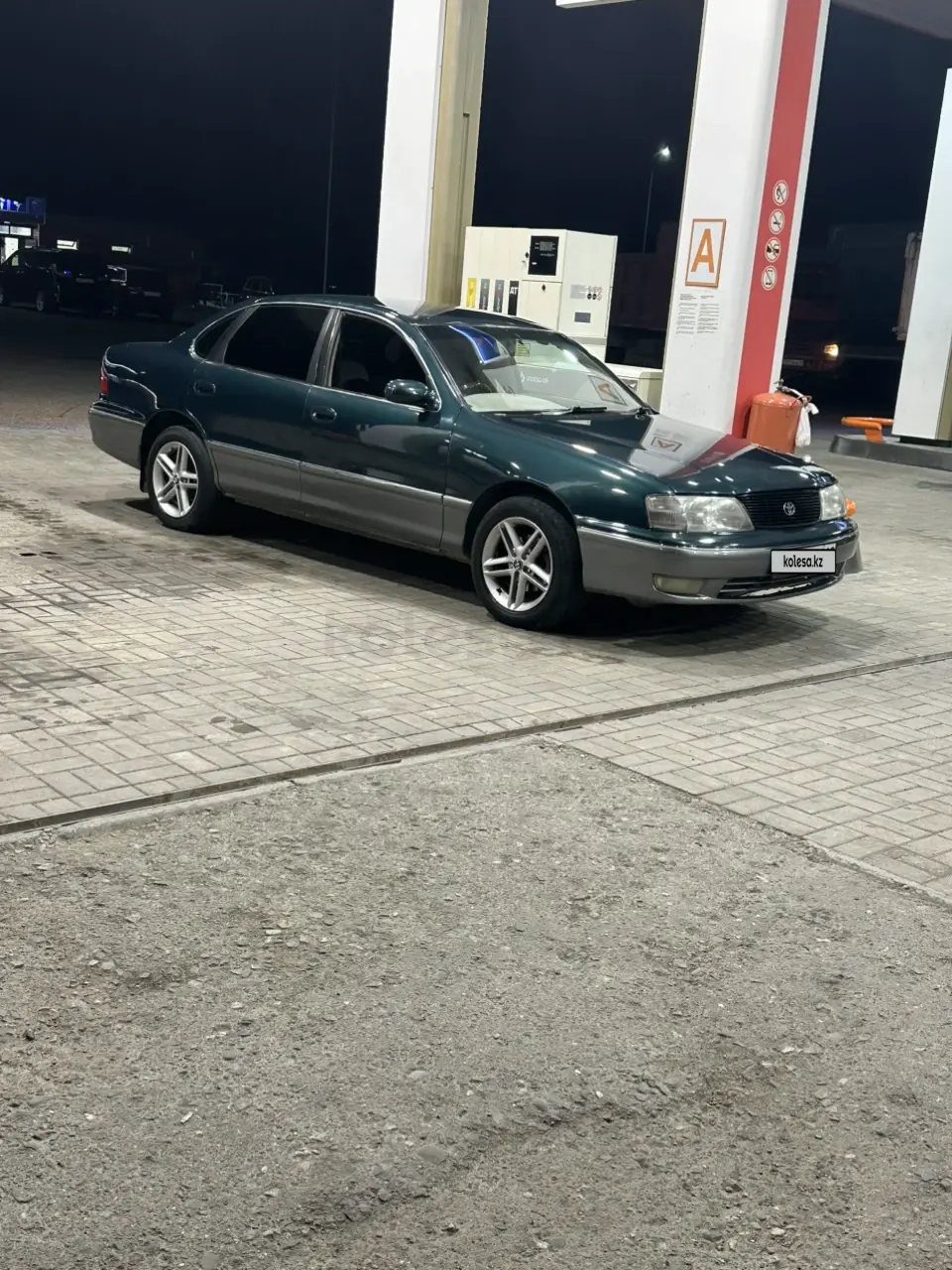 Toyota Avalon, 1997