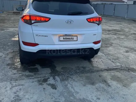 Hyundai Tucson 2017 года за 6 500 000 тг. в Атырау – фото 2