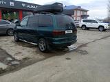 Volkswagen Sharan 1996 годаүшін3 500 000 тг. в Аксай – фото 3