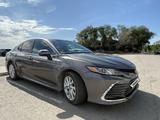 Toyota Camry 2021 года за 12 000 000 тг. в Актау