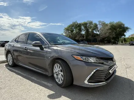 Toyota Camry 2021 года за 12 000 000 тг. в Актау