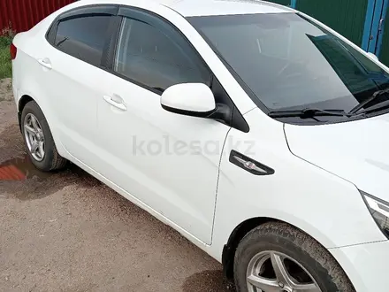 Kia Rio 2013 года за 5 500 000 тг. в Петропавловск – фото 4