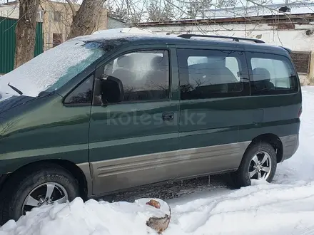 Hyundai Starex 1997 года за 1 850 000 тг. в Костанай – фото 2