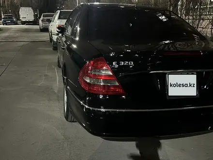 Mercedes-Benz E 320 2005 года за 4 300 000 тг. в Алматы – фото 11