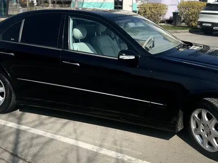 Mercedes-Benz E 320 2005 года за 4 300 000 тг. в Алматы – фото 19