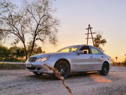 Mercedes-Benz E 320 2004 года за 9 000 000 тг. в Кокшетау – фото 8