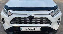 Toyota RAV4 2019 года за 17 700 000 тг. в Алматы – фото 2