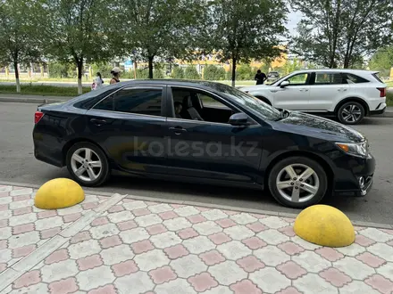 Toyota Camry 2014 года за 5 800 000 тг. в Уральск – фото 8