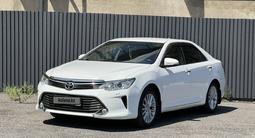 Toyota Camry 2015 годаүшін11 500 000 тг. в Шымкент