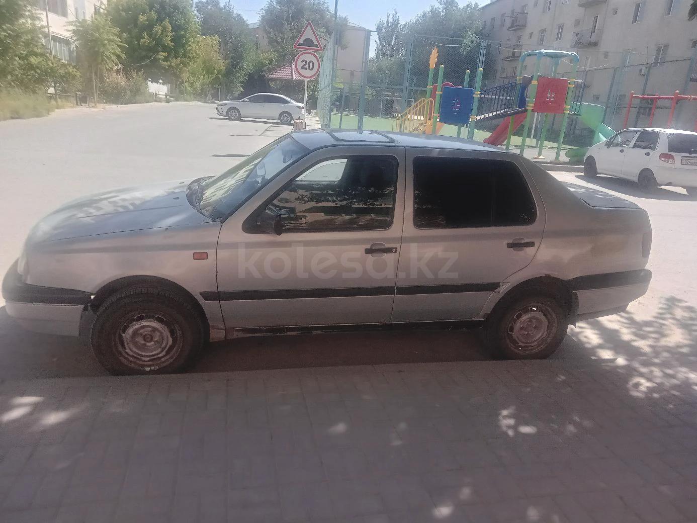 Volkswagen Vento 1992 г.