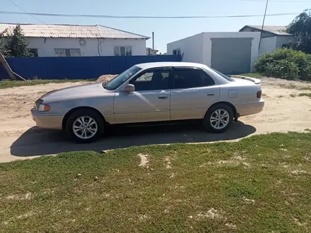 Toyota Camry 1996 года за 2 900 000 тг. в Семей – фото 3