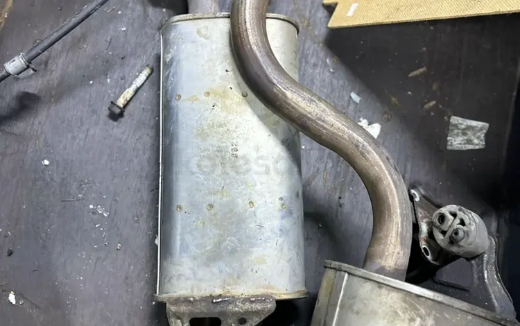 Глушитель Бачок Марк 2 90 2.0 за 30 000 тг. в Алматы