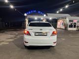 Hyundai Accent 2014 года за 5 000 000 тг. в Шымкент – фото 2