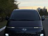 Hyundai Staria 2023 годаүшін23 000 000 тг. в Астана – фото 3