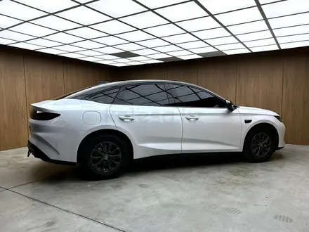 BYD Qin L DM-i Leading 2025 года за 10 600 000 тг. в Астана – фото 5