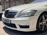 Mercedes-Benz S 63 AMG 2008 года за 12 500 000 тг. в Алматы – фото 2