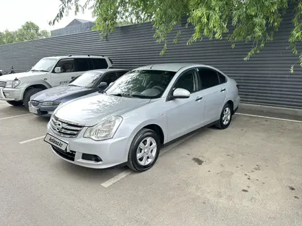 Nissan Almera 2014 года за 3 350 000 тг. в Алматы – фото 2