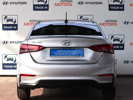 Hyundai Accent 2018 года за 7 190 000 тг. в Алматы – фото 6