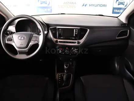 Hyundai Accent 2018 года за 7 190 000 тг. в Алматы – фото 11