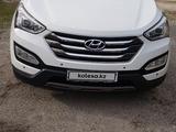 Hyundai Santa Fe 2014 года за 6 800 000 тг. в Шымкент – фото 2