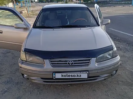 Toyota Camry 1999 года за 3 100 000 тг. в Тараз – фото 2