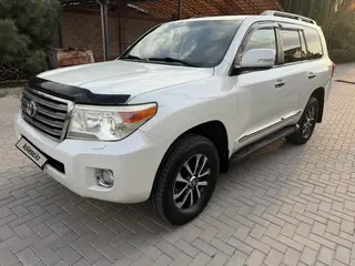 Toyota Land Cruiser, 2012