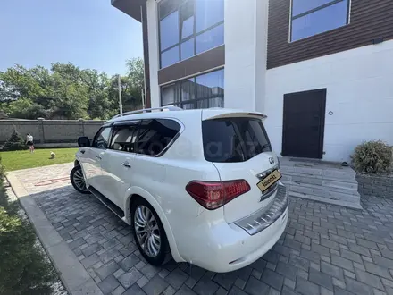Infiniti QX80 2014 года за 14 400 000 тг. в Алматы – фото 2