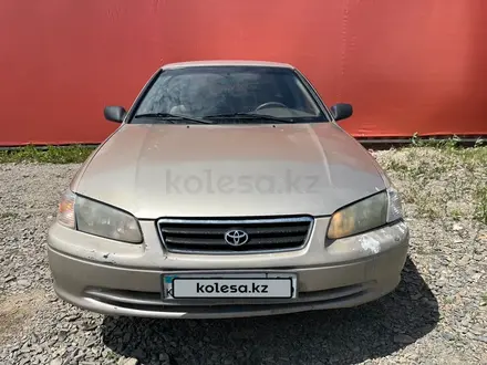 Toyota Camry 1999 года за 1 755 000 тг. в Астана