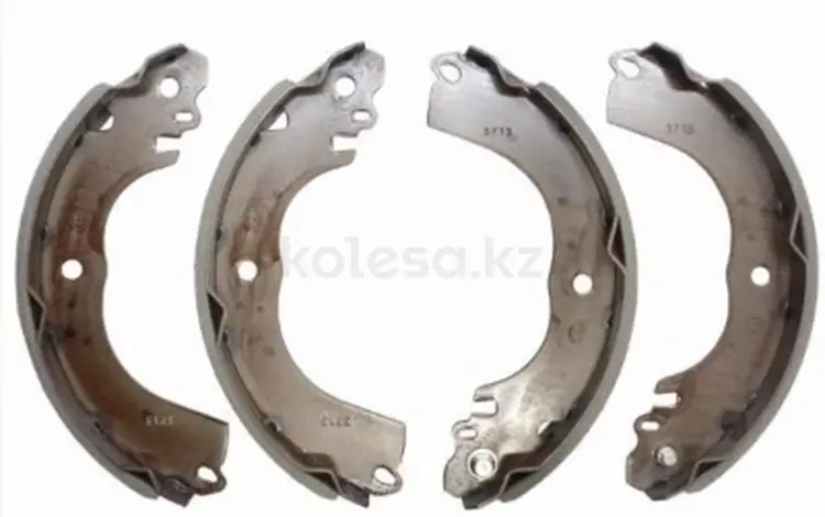 Колодки тормозные за 17 300 тг. в Алматы