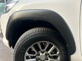 Toyota Hilux 2017 года за 19 500 000 тг. в Астана – фото 4