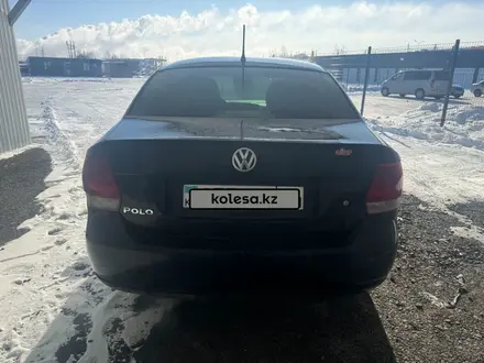 Volkswagen Polo 2014 года за 2 846 650 тг. в Астана – фото 2