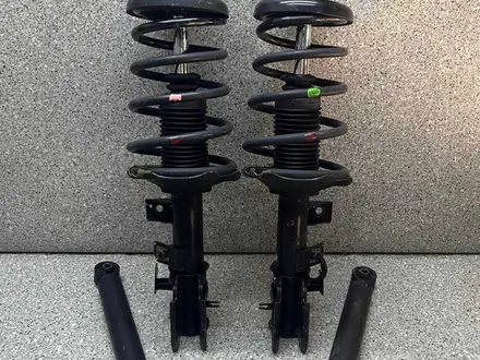 Амортизаторы Kia, Киа за 14 000 тг. в Атырау
