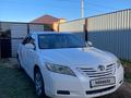 Toyota Camry 2006 года за 5 000 000 тг. в Актобе – фото 2
