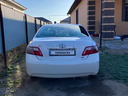Toyota Camry 2006 года за 5 000 000 тг. в Актобе