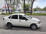 ВАЗ (Lada) Granta 2190 2013 года за 800 000 тг. в Алматы – фото 2
