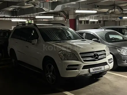 Mercedes-Benz GL 450 2008 года за 10 000 000 тг. в Алматы