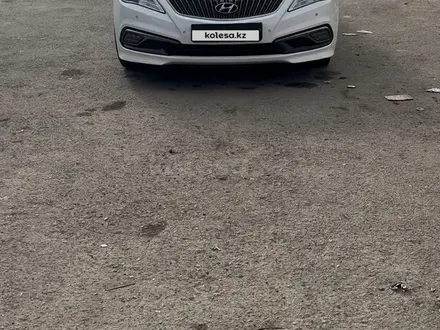 Hyundai Grandeur 2015 года за 6 000 000 тг. в Тараз – фото 4