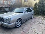 Mercedes-Benz E 280 1998 годаfor4 500 000 тг. в Алматы – фото 2