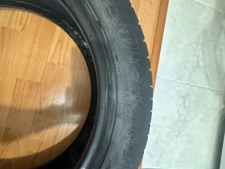 Автошины Michelin 215-50R17 за 7 500 тг. в Алматы – фото 7