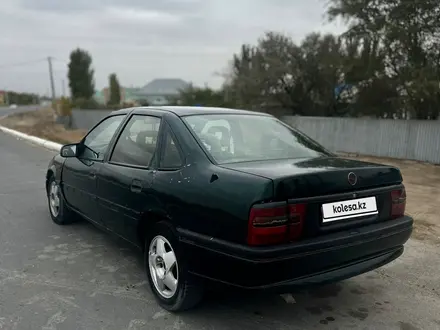 Opel Vectra 1995 года за 950 000 тг. в Кызылорда – фото 2