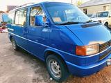 Volkswagen Caravelle 1993 года за 3 600 000 тг. в Астана